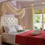 Palapart Gikas Suites And Studios