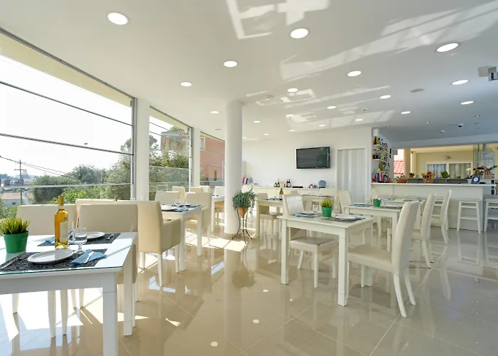 Palapart Gikas Suites And Studios